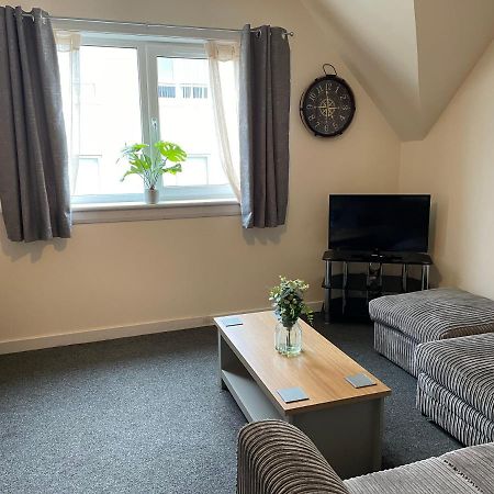 2 Bedroom Flat In Stornoway Town Centre 外观 照片